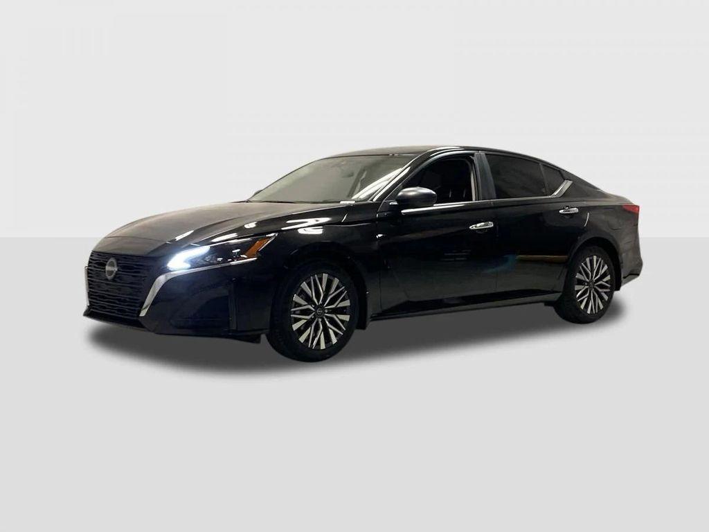 new 2025 Nissan Altima car, priced at $27,797