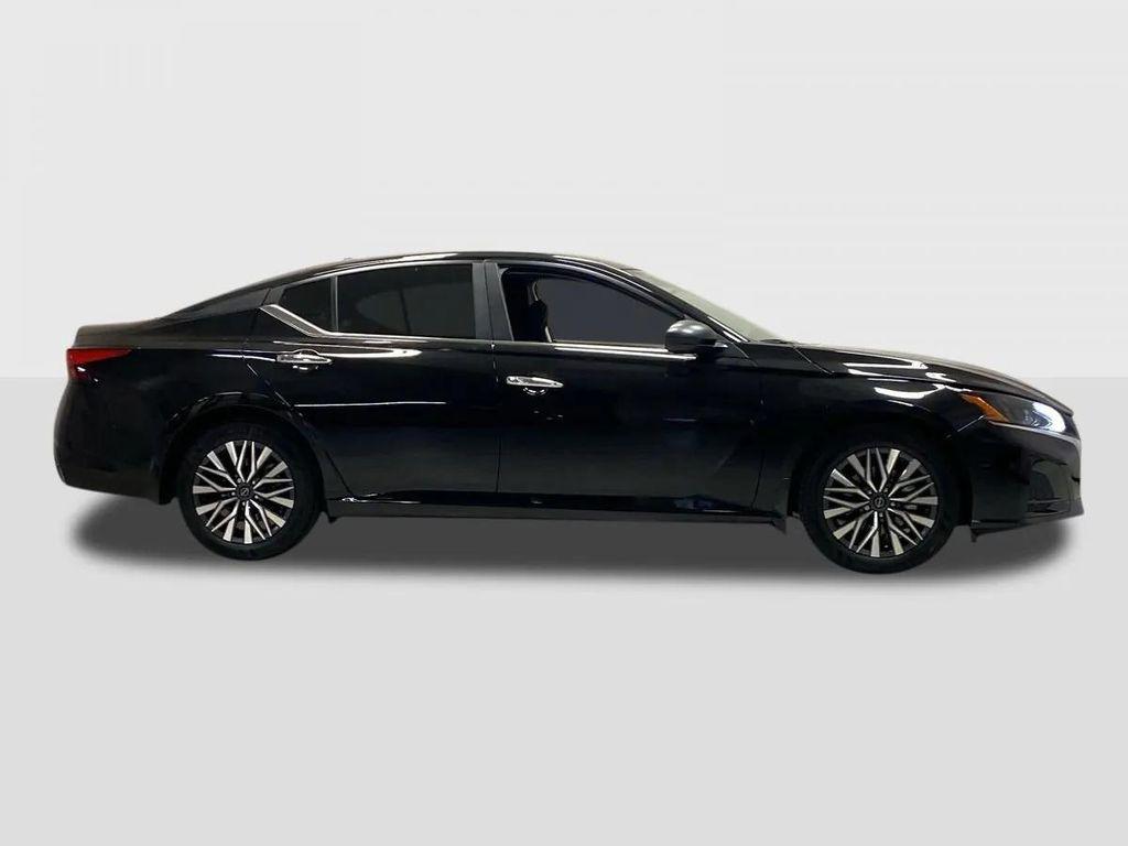 new 2025 Nissan Altima car, priced at $27,797