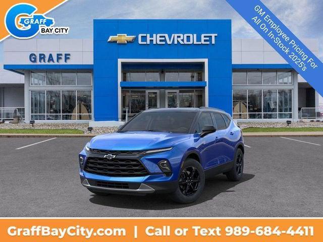 new 2025 Chevrolet Blazer car, priced at $36,405