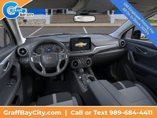 new 2025 Chevrolet Blazer car, priced at $36,981
