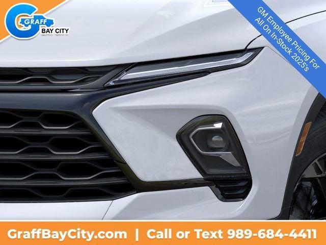 new 2025 Chevrolet Blazer car, priced at $37,524