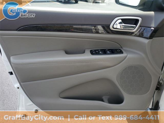 used 2011 Jeep Grand Cherokee car, priced at $6,987