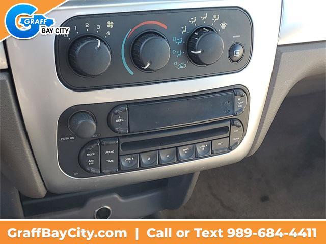 used 2005 Chrysler Sebring car, priced at $3,495