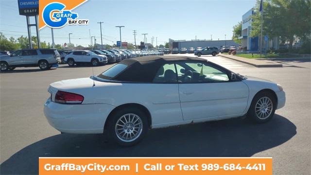 used 2005 Chrysler Sebring car, priced at $3,495