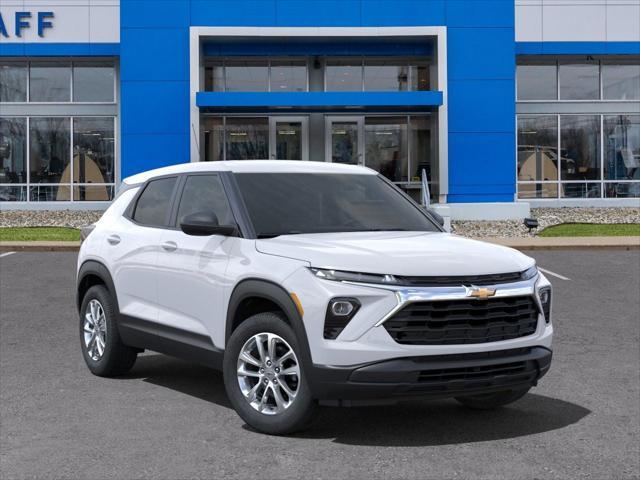 new 2025 Chevrolet TrailBlazer car, priced at $25,930