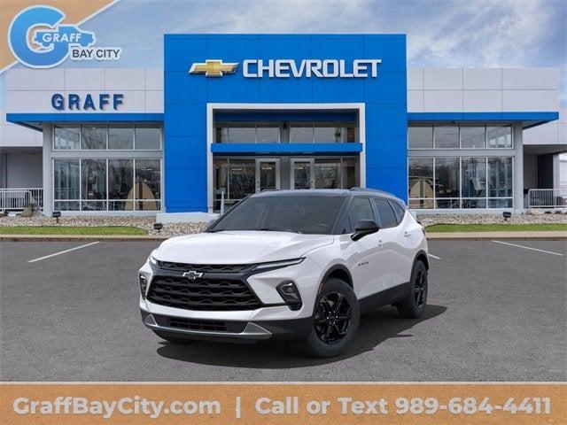 new 2025 Chevrolet Blazer car, priced at $40,200