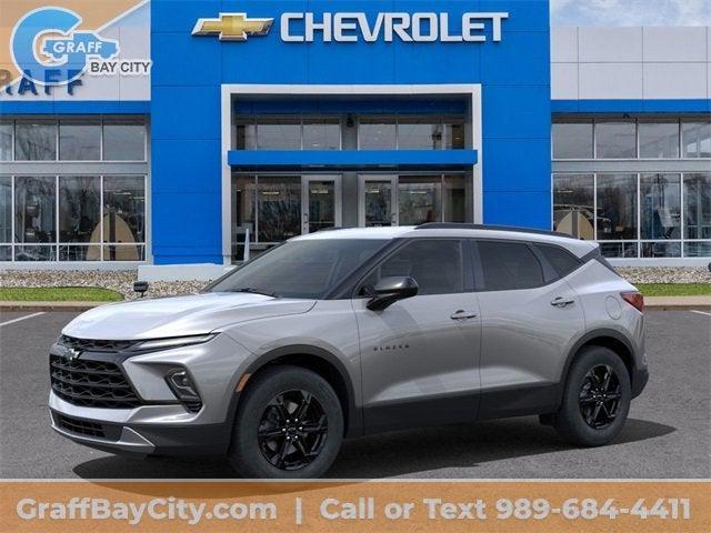 new 2025 Chevrolet Blazer car, priced at $40,380