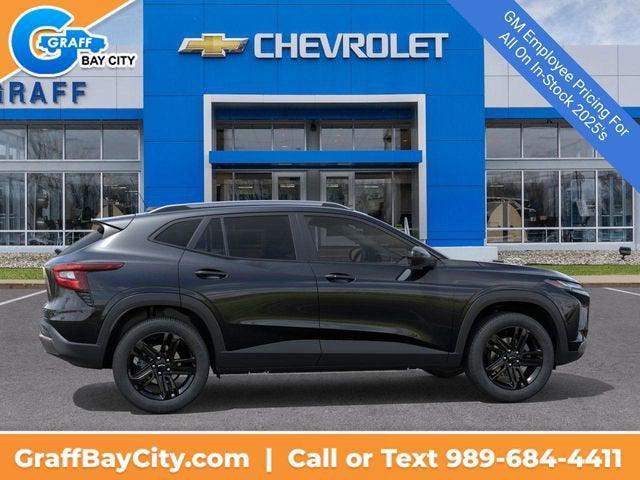 new 2025 Chevrolet Trax car, priced at $25,295