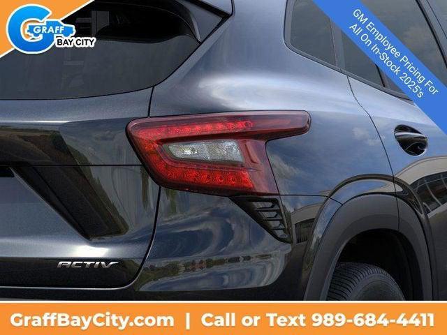 new 2025 Chevrolet Trax car, priced at $25,295