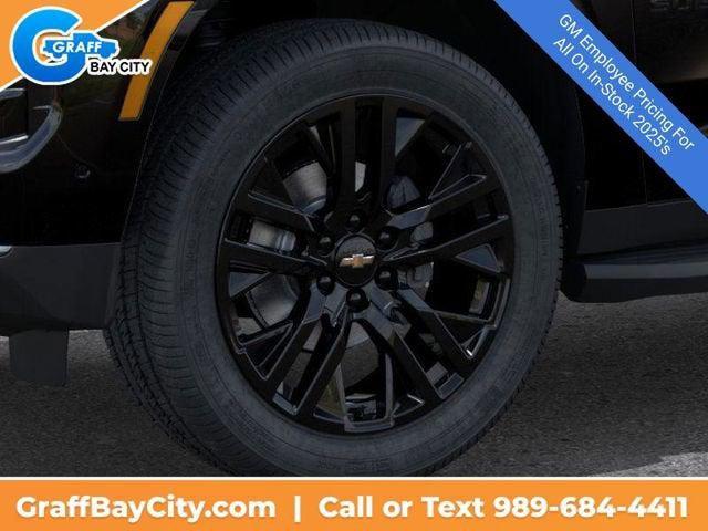 new 2025 Chevrolet Suburban car, priced at $77,882