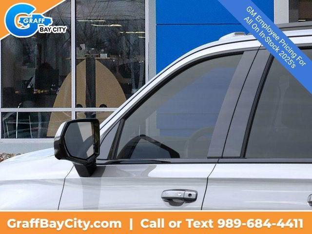 new 2025 Chevrolet Suburban car, priced at $72,891