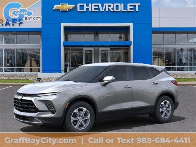 new 2025 Chevrolet Blazer car, priced at $40,560