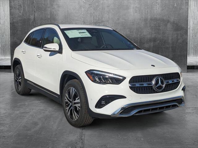 new 2025 Mercedes-Benz GLA 250 car, priced at $46,270