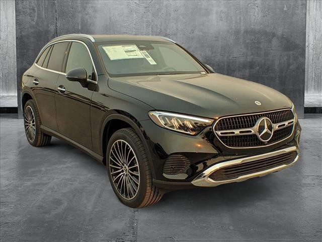 new 2025 Mercedes-Benz GLC 300 car, priced at $55,575