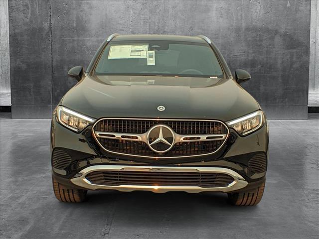 new 2025 Mercedes-Benz GLC 300 car, priced at $55,575