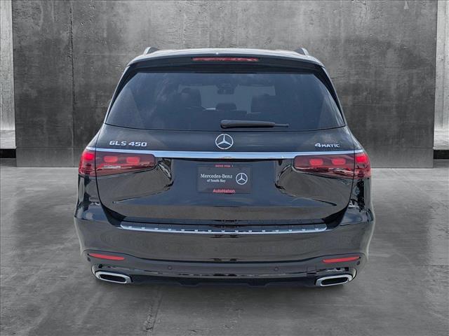 new 2025 Mercedes-Benz GLS 450 car, priced at $98,405