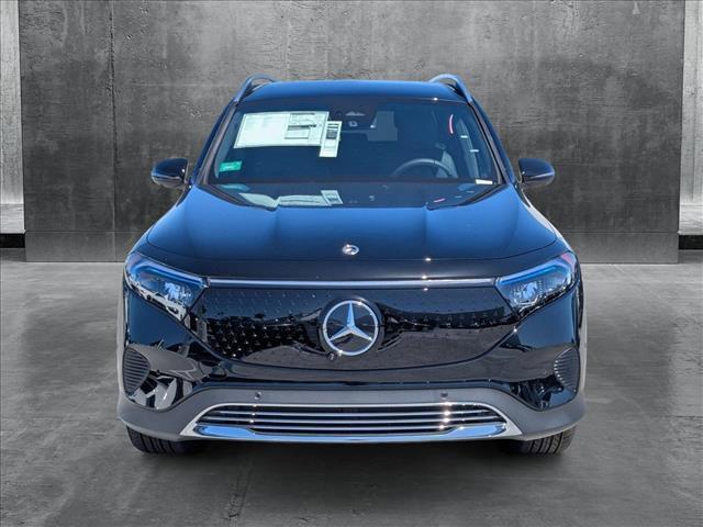 new 2025 Mercedes-Benz EQB 300 car, priced at $60,075