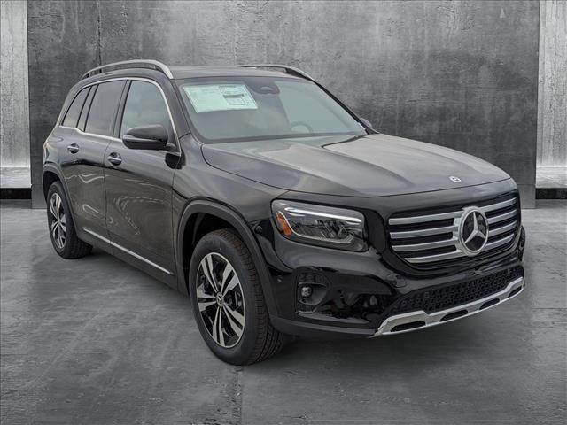 new 2025 Mercedes-Benz GLB 250 car, priced at $50,450