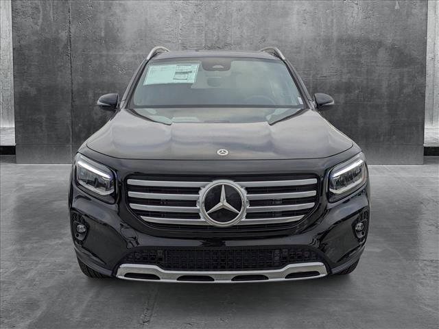 new 2025 Mercedes-Benz GLB 250 car, priced at $50,450