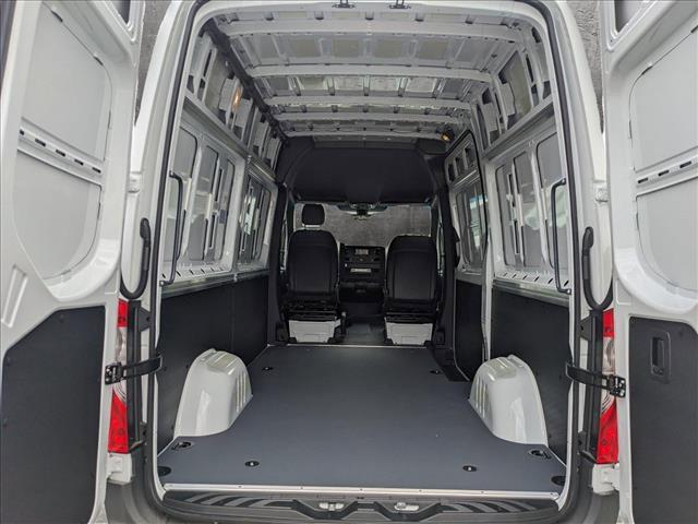 new 2024 Mercedes-Benz Sprinter 2500 car, priced at $66,917