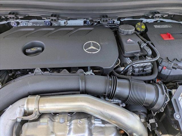 new 2025 Mercedes-Benz GLA 250 car, priced at $46,270
