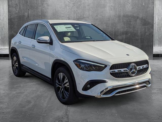 new 2025 Mercedes-Benz GLA 250 car, priced at $46,270