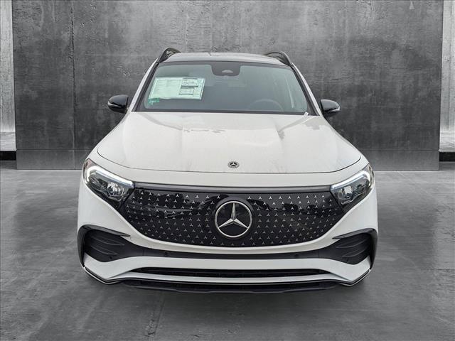 new 2024 Mercedes-Benz EQB 250 car, priced at $61,830