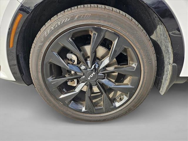 used 2022 Kia Sorento car, priced at $23,991