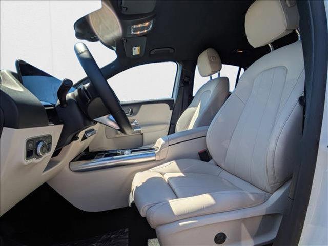 used 2025 Mercedes-Benz GLA 250 car, priced at $37,777
