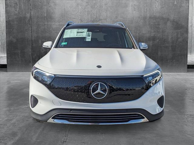 new 2024 Mercedes-Benz EQB 300 car, priced at $62,325