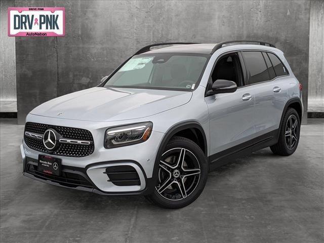 new 2024 Mercedes-Benz GLB 250 car, priced at $55,695
