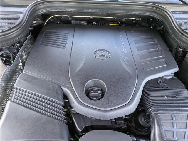 new 2025 Mercedes-Benz GLS 450 car, priced at $98,755