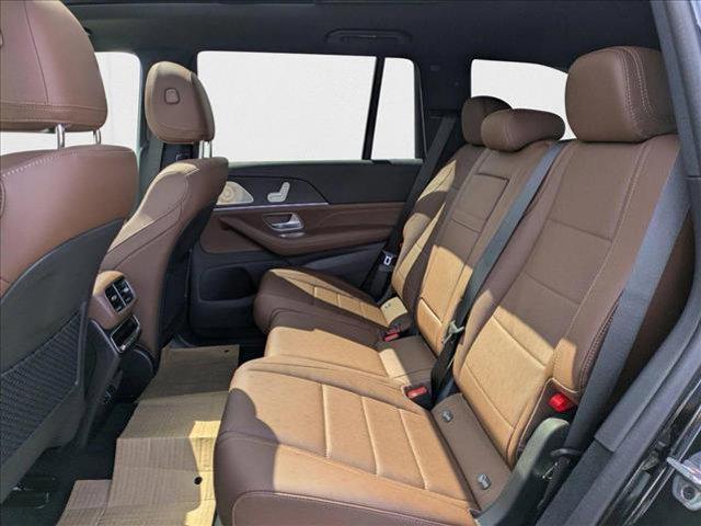 new 2025 Mercedes-Benz GLS 450 car, priced at $98,755