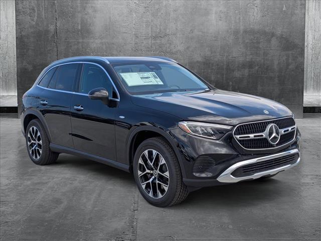 new 2025 Mercedes-Benz GLC 350e car, priced at $64,075