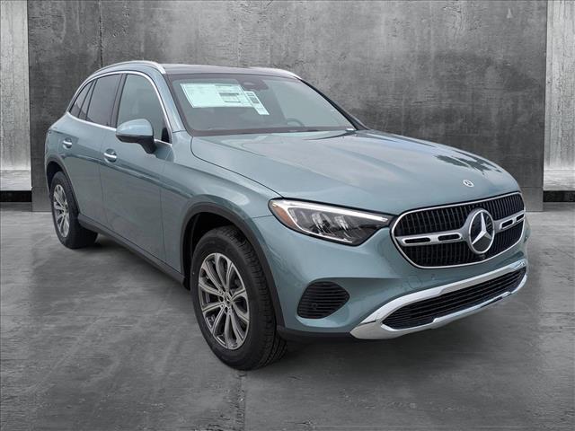 new 2025 Mercedes-Benz GLC 300 car, priced at $56,025