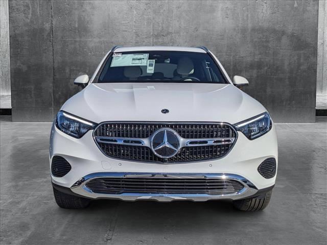 new 2025 Mercedes-Benz GLC 300 car, priced at $53,385