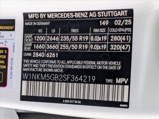 new 2025 Mercedes-Benz GLC 350e car, priced at $64,075