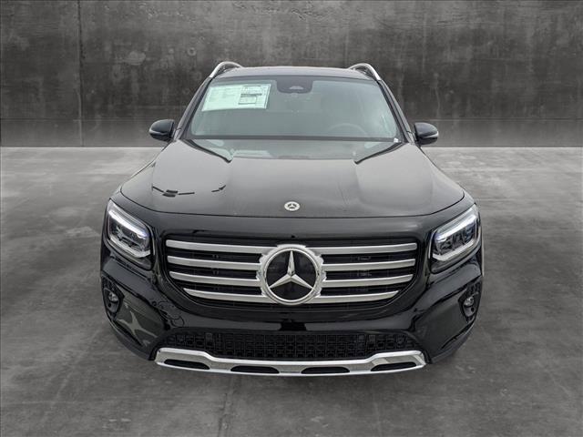 new 2024 Mercedes-Benz GLB 250 car, priced at $51,215