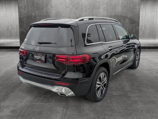 new 2024 Mercedes-Benz GLB 250 car, priced at $51,215