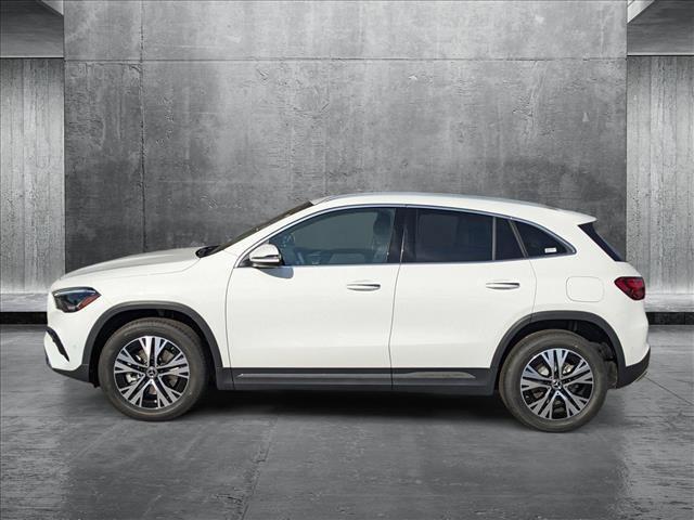 new 2025 Mercedes-Benz GLA 250 car, priced at $45,545