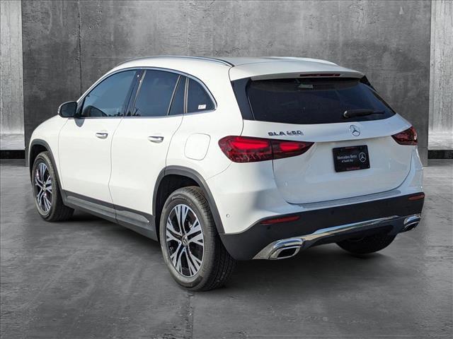 new 2025 Mercedes-Benz GLA 250 car, priced at $45,545