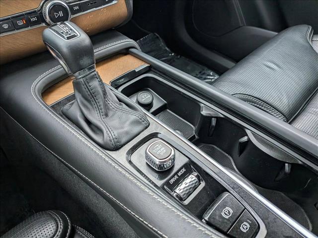 used 2020 Volvo XC90 car, priced at $28,995