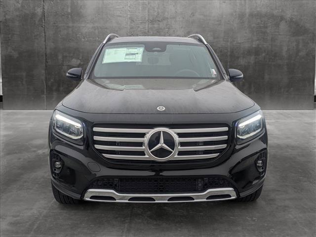 new 2025 Mercedes-Benz GLB 250 car, priced at $50,120