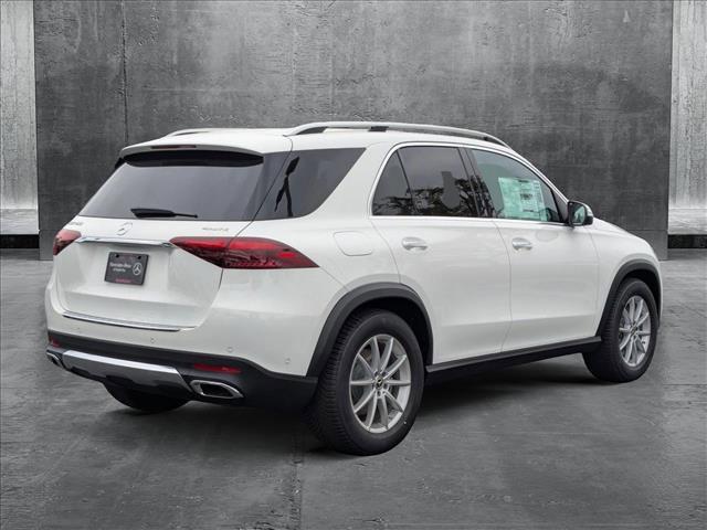 new 2025 Mercedes-Benz GLE 450 car, priced at $72,915
