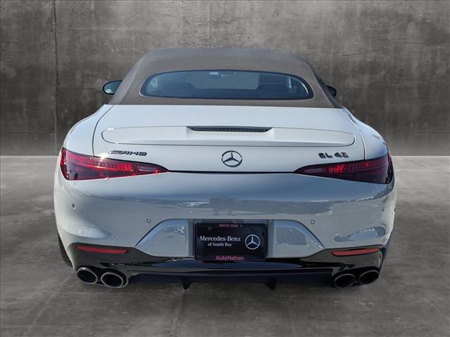 new 2024 Mercedes-Benz AMG SL 43 car, priced at $123,955