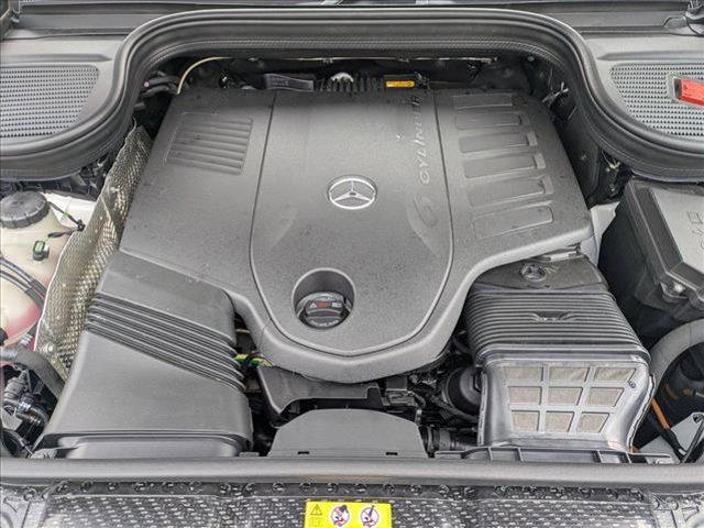 new 2025 Mercedes-Benz GLE 450 car, priced at $73,745
