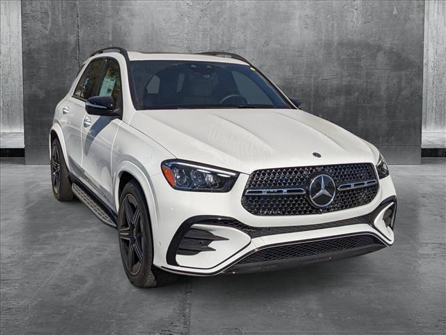 new 2025 Mercedes-Benz GLE 580 car, priced at $96,330