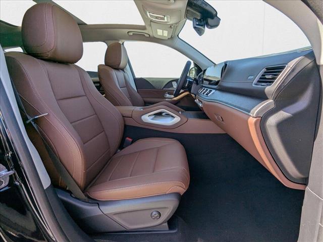 new 2025 Mercedes-Benz GLS 450 car, priced at $98,525