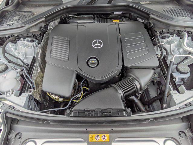 new 2025 Mercedes-Benz GLC 300 car, priced at $58,125