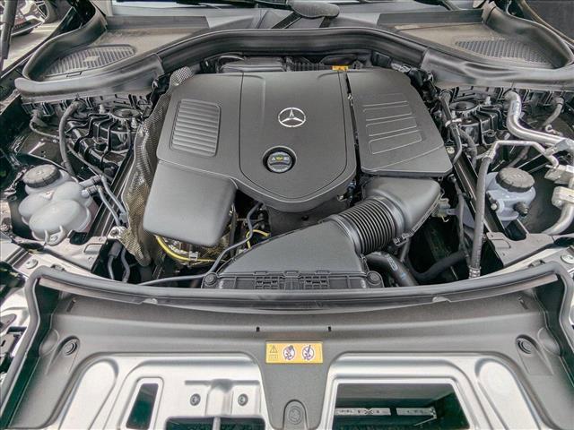new 2025 Mercedes-Benz GLC 300 car, priced at $53,265